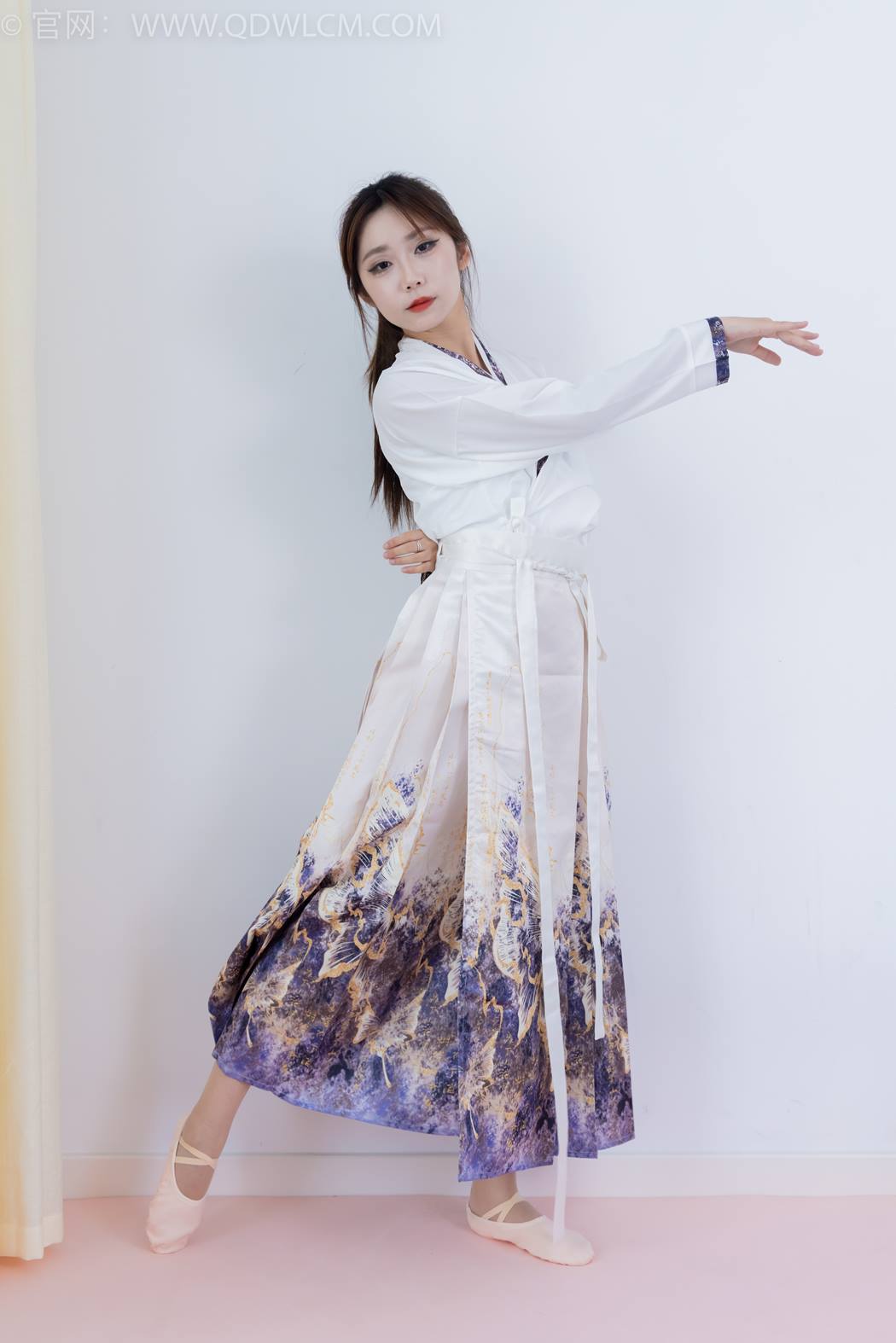 图片[102]-物恋传媒 NO.2410 泡泡-汉服、平底鞋、白棉袜、白船袜、薄肉丝[170P] – 速更版-美库