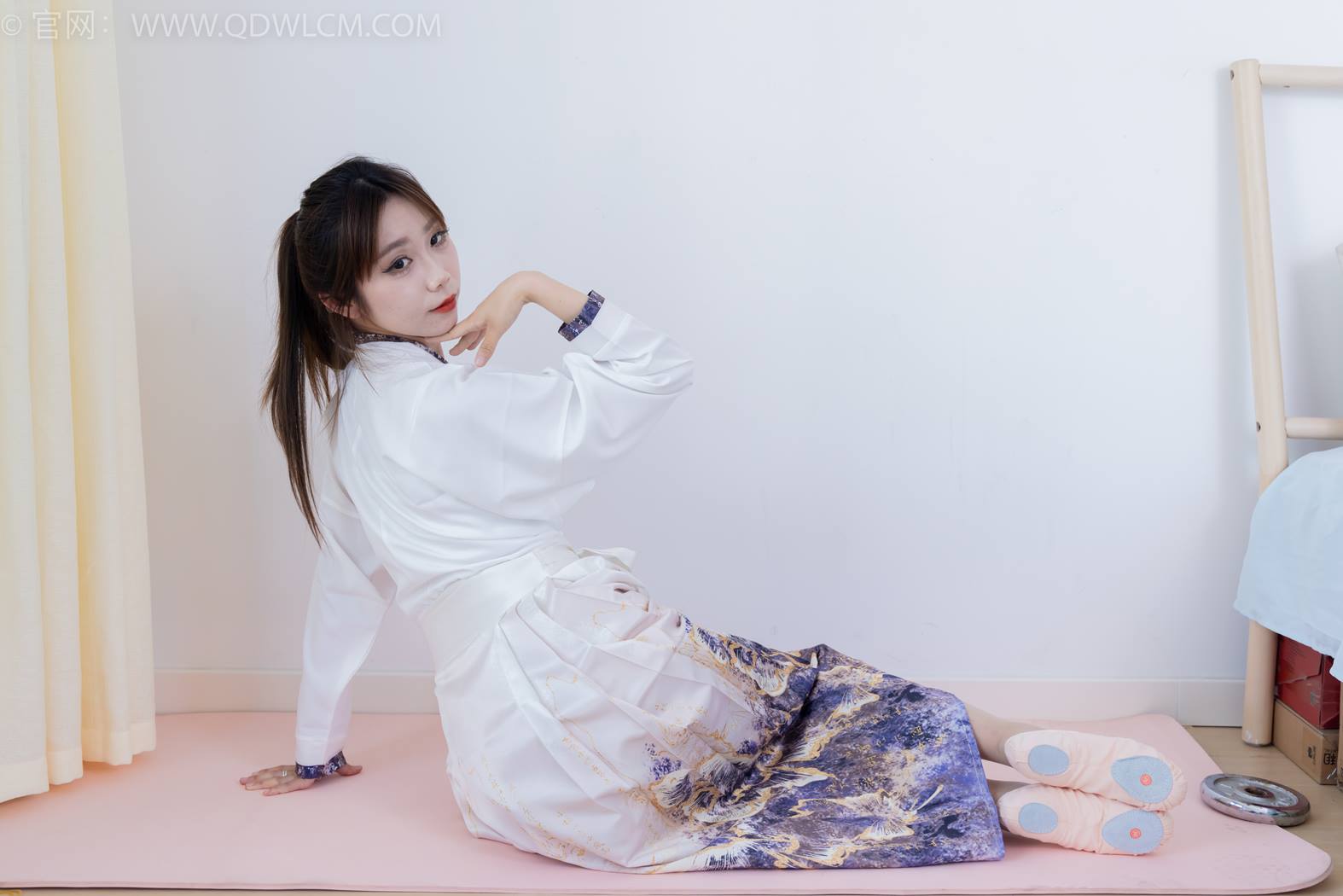 图片[109]-物恋传媒 NO.2410 泡泡-汉服、平底鞋、白棉袜、白船袜、薄肉丝[170P] – 速更版-美库