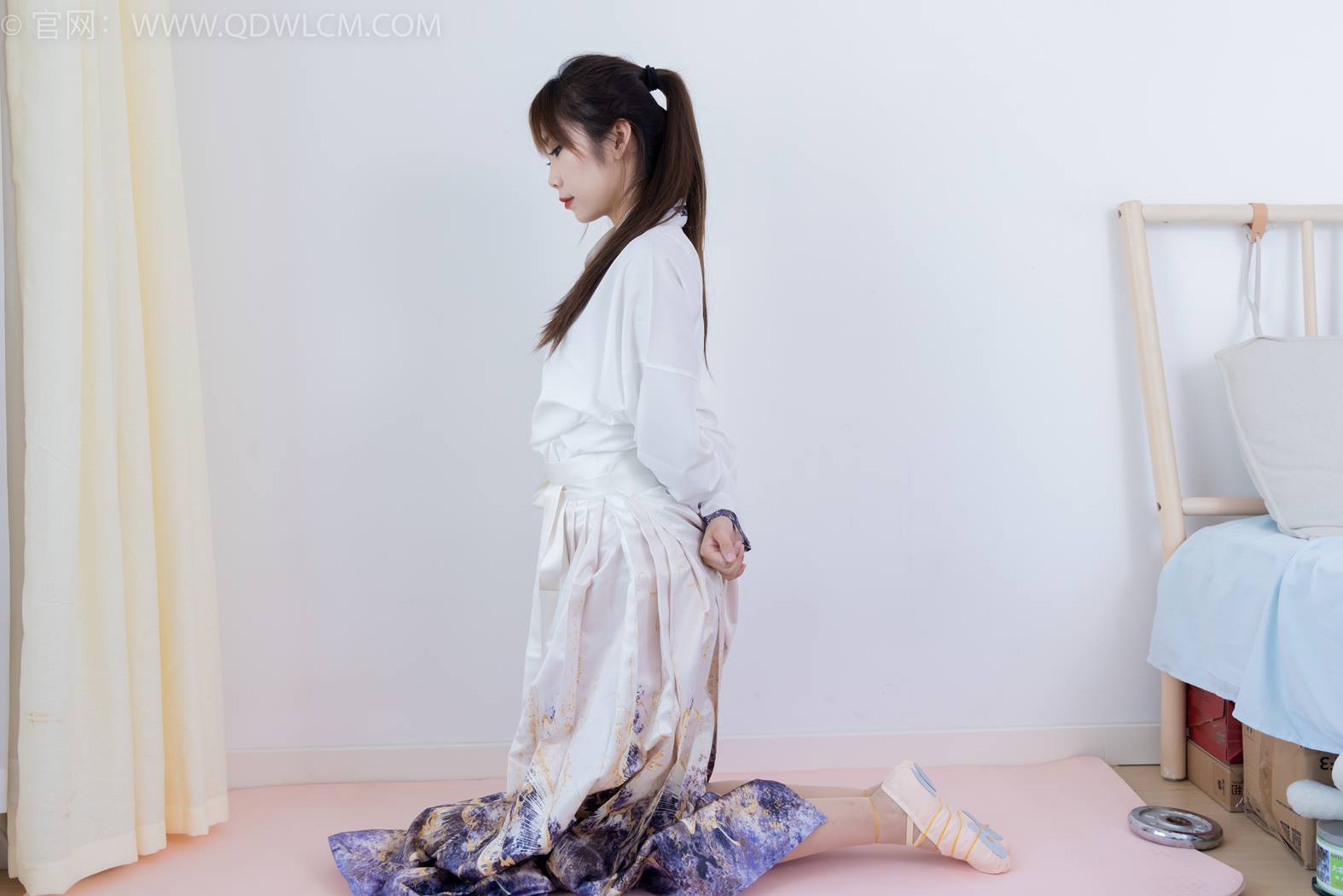 图片[110]-物恋传媒 NO.2410 泡泡-汉服、平底鞋、白棉袜、白船袜、薄肉丝[170P] – 速更版-美库