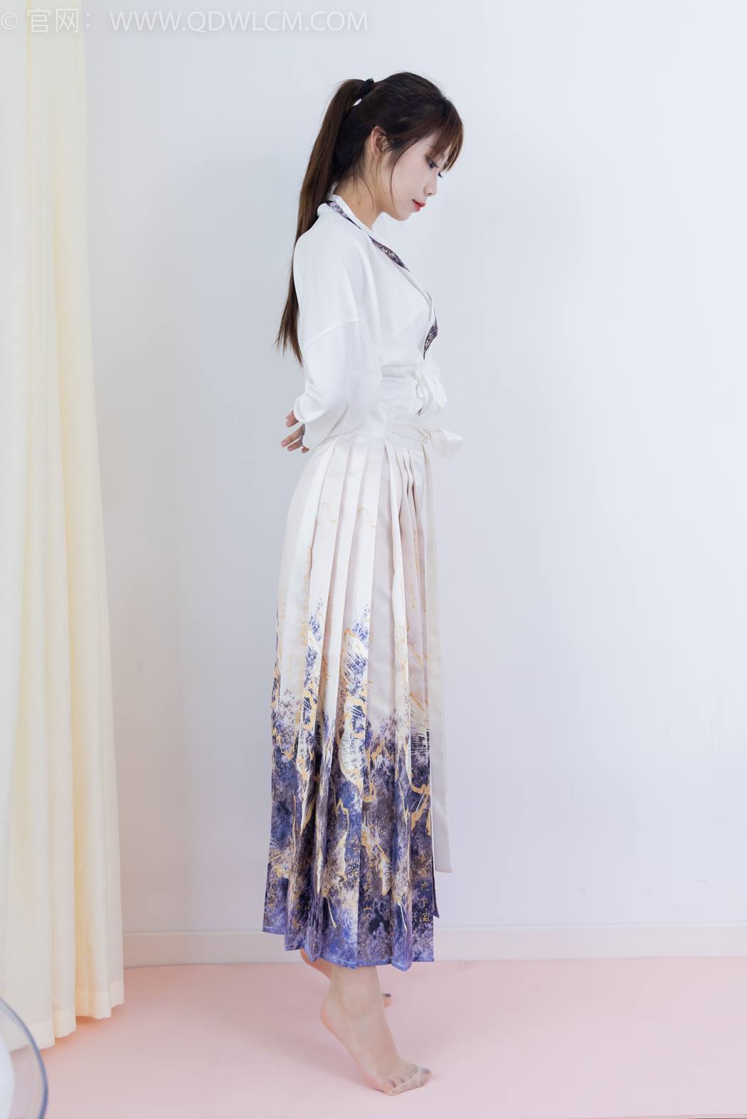 图片[125]-物恋传媒 NO.2410 泡泡-汉服、平底鞋、白棉袜、白船袜、薄肉丝[170P] – 速更版-美库