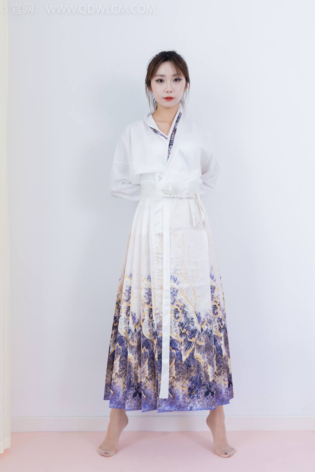 图片[129]-物恋传媒 NO.2410 泡泡-汉服、平底鞋、白棉袜、白船袜、薄肉丝[170P] – 速更版-美库