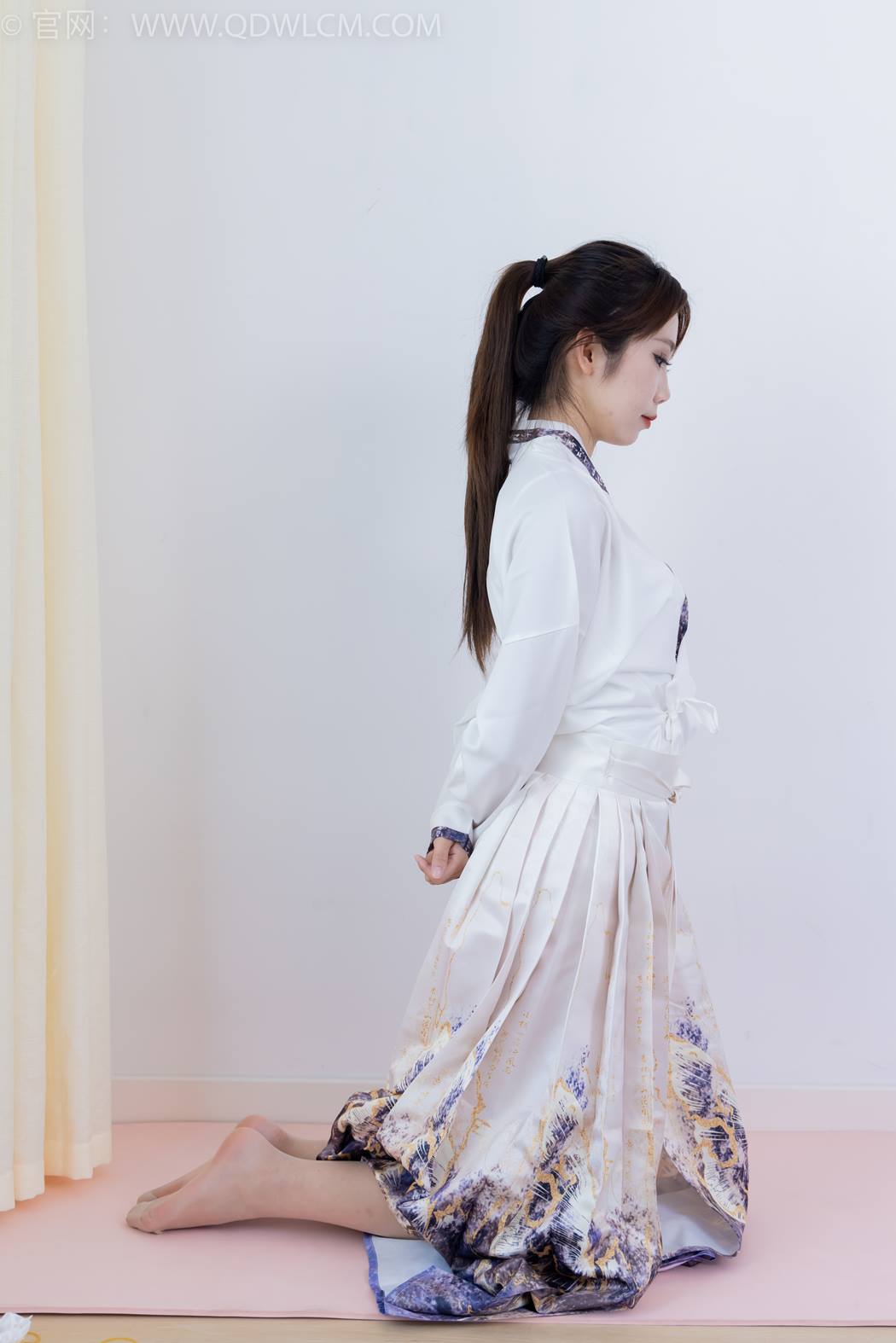 图片[143]-物恋传媒 NO.2410 泡泡-汉服、平底鞋、白棉袜、白船袜、薄肉丝[170P] – 速更版-美库