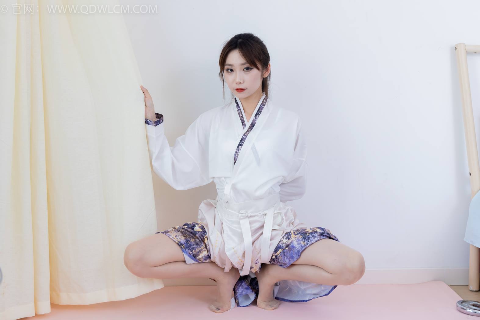 图片[149]-物恋传媒 NO.2410 泡泡-汉服、平底鞋、白棉袜、白船袜、薄肉丝[170P] – 速更版-美库