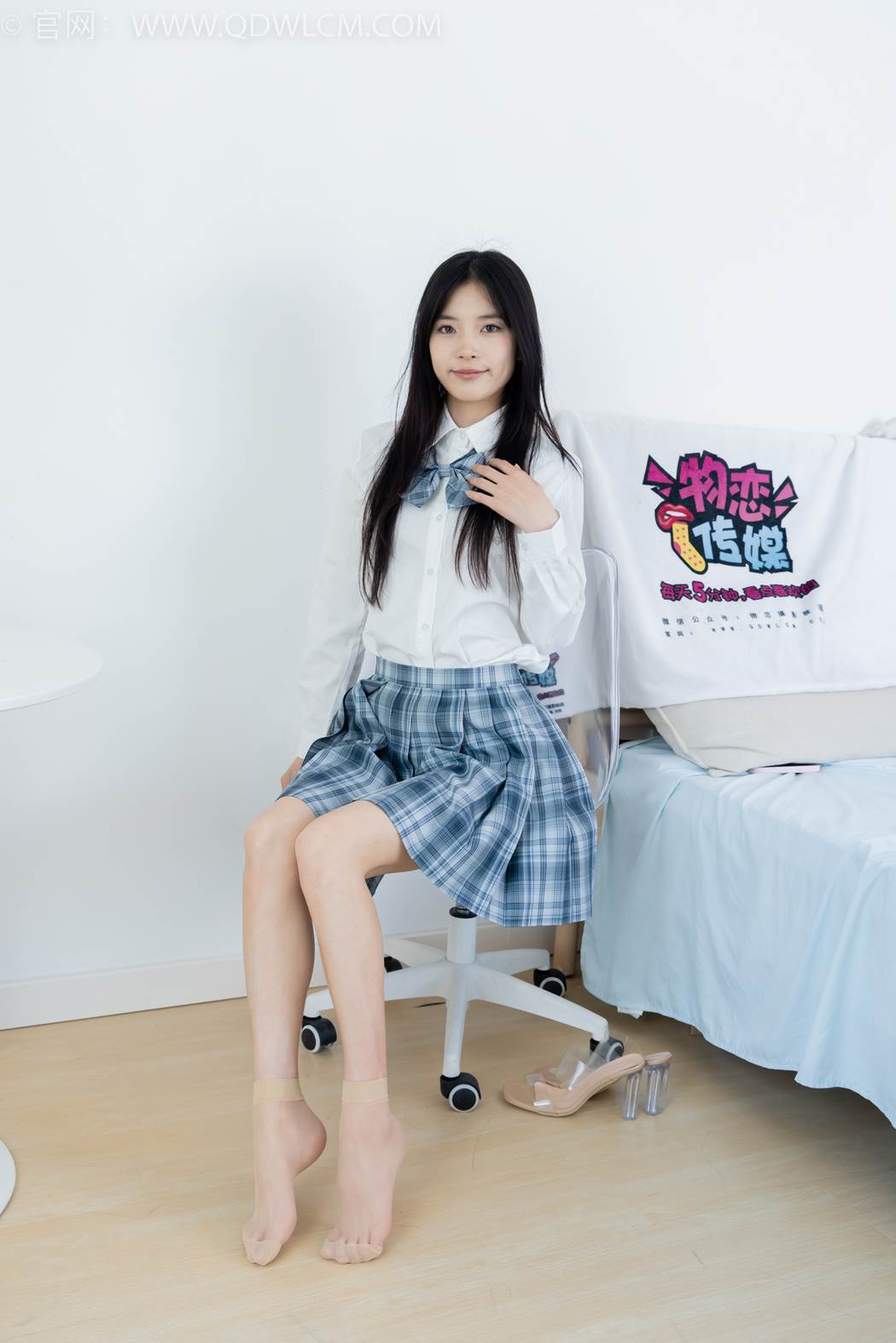 图片[20]-物恋传媒 NO.2415 茯苓-高跟凉鞋、短肉丝、黑丝、船袜[125P] – 速更版-美库