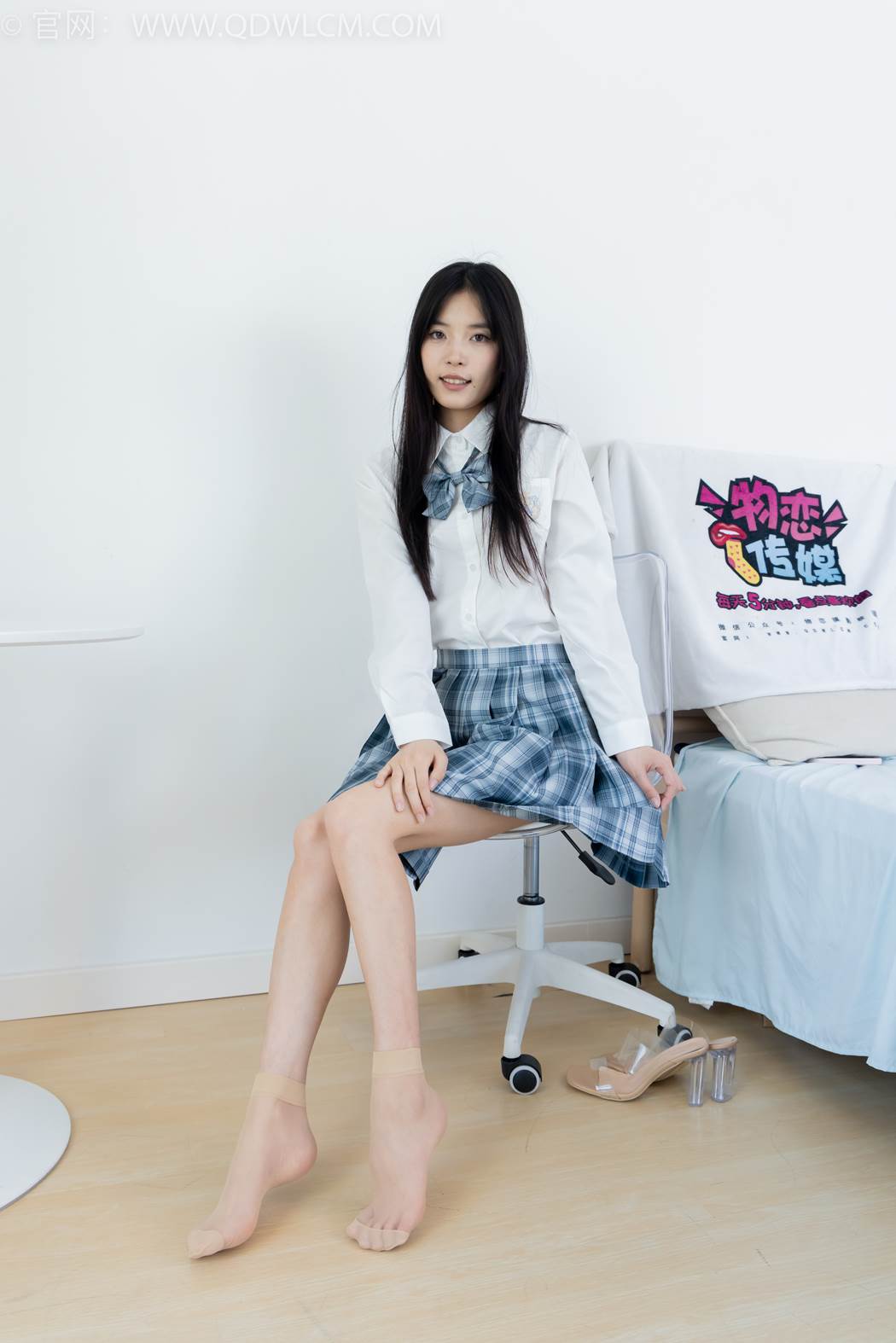 图片[41]-物恋传媒 NO.2415 茯苓-高跟凉鞋、短肉丝、黑丝、船袜[125P] – 速更版-美库