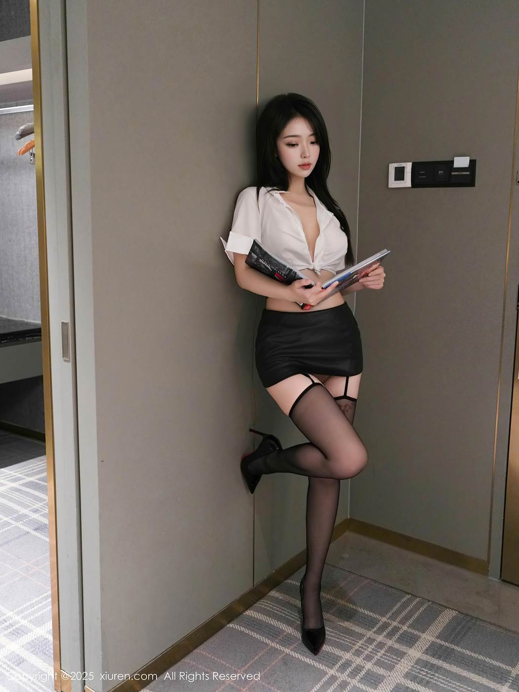 图片[13]-[Xiuren秀人网]2025.08.20 NO.10669 烧烧小桃[38P] – 速更版-美库