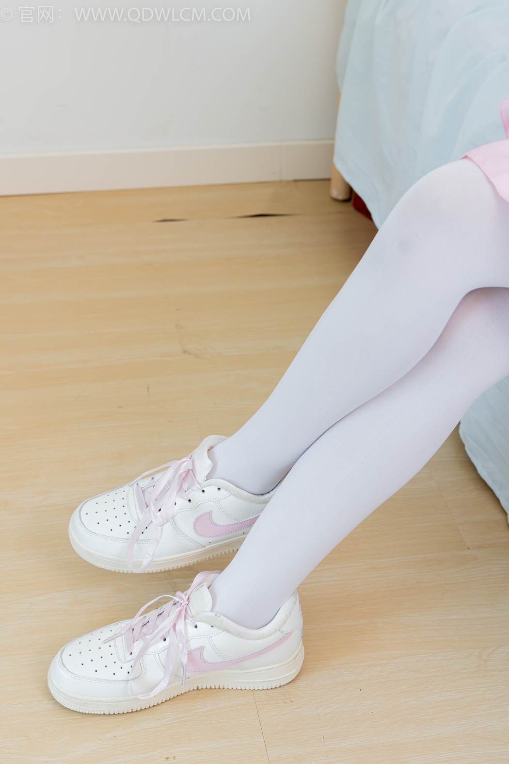 图片[27]-物恋传媒 NO.2416 小曦-板鞋、厚白丝、女仆装[120P] – 速更版-美库