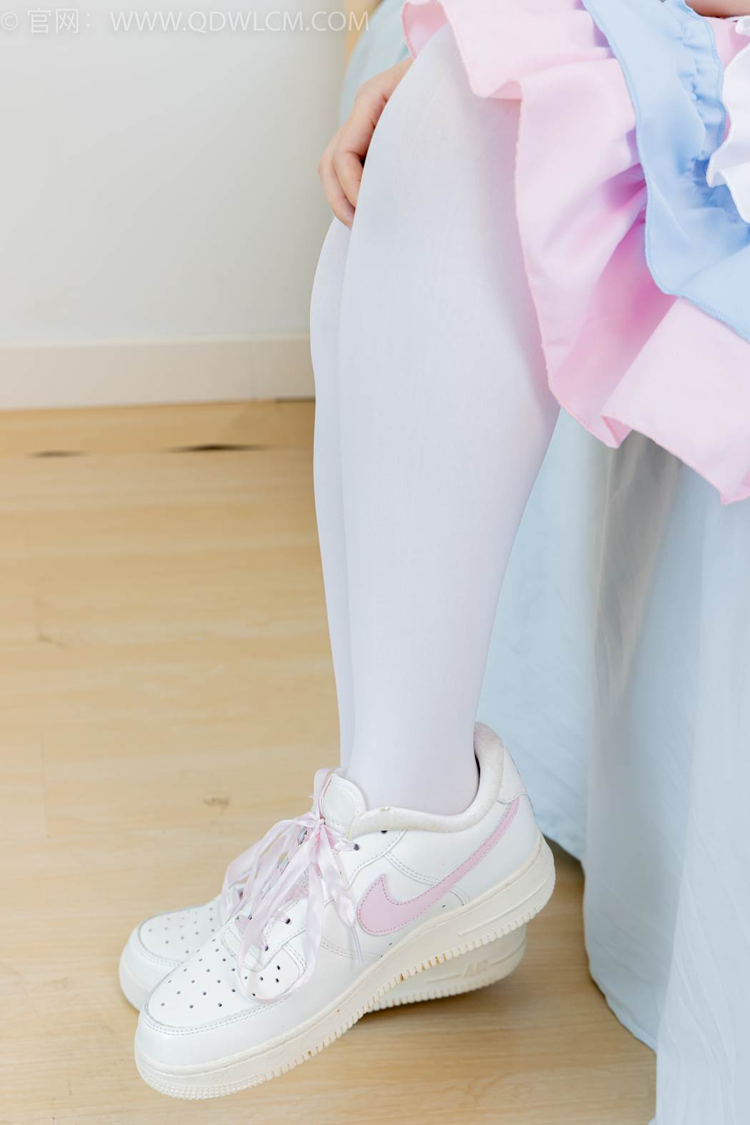 图片[70]-物恋传媒 NO.2416 小曦-板鞋、厚白丝、女仆装[120P] – 速更版-美库