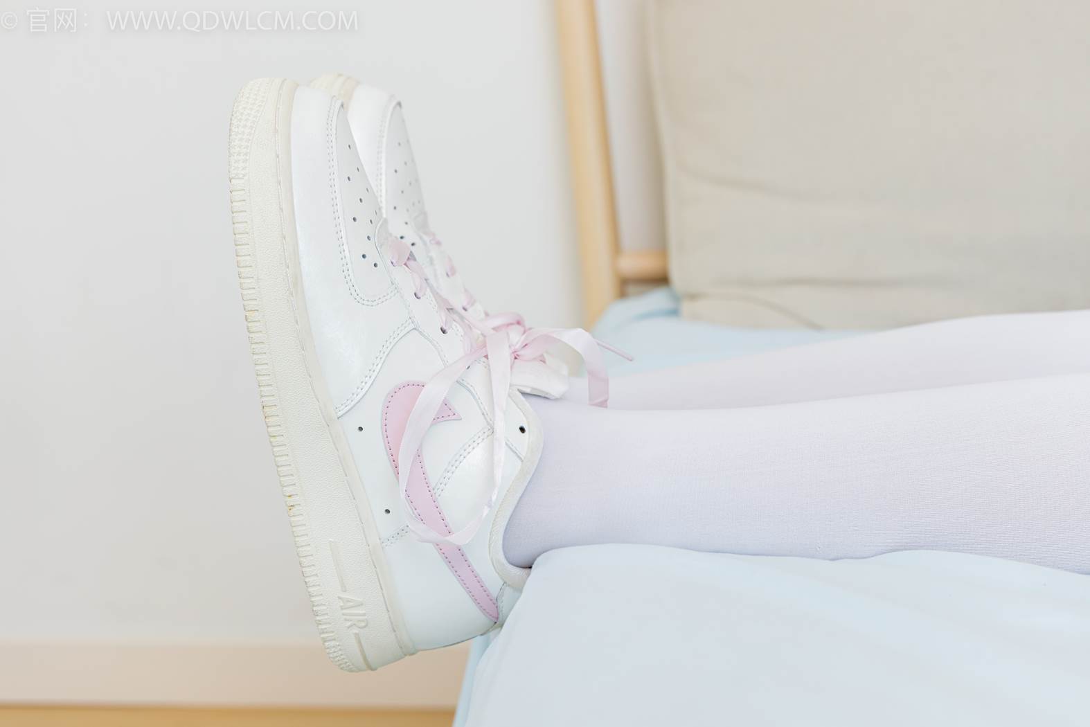 图片[105]-物恋传媒 NO.2416 小曦-板鞋、厚白丝、女仆装[120P] – 速更版-美库