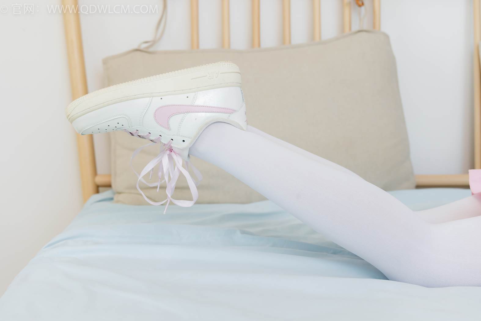 图片[110]-物恋传媒 NO.2416 小曦-板鞋、厚白丝、女仆装[120P] – 速更版-美库