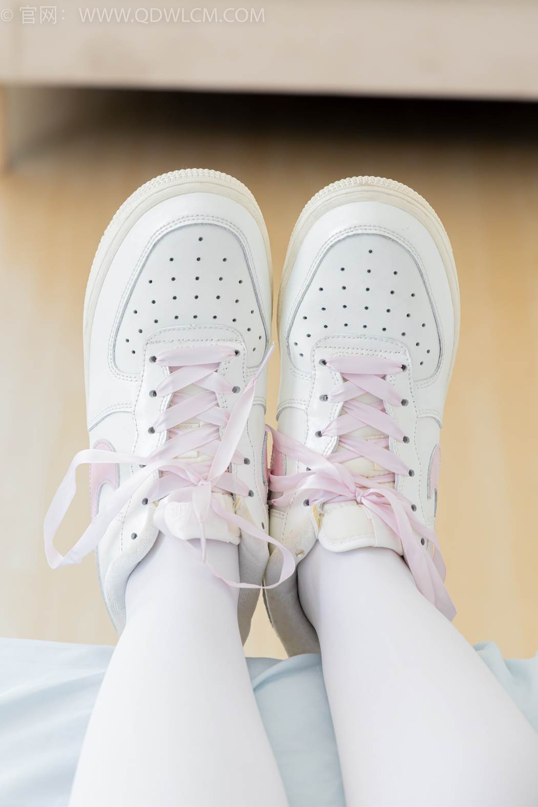 图片[121]-物恋传媒 NO.2416 小曦-板鞋、厚白丝、女仆装[120P] – 速更版-美库