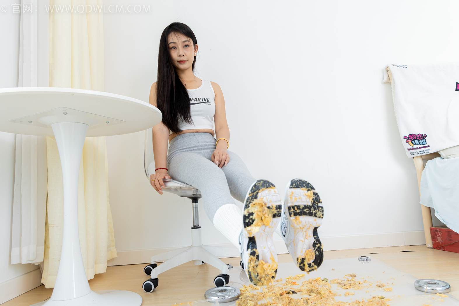 图片[16]-物恋传媒 NO.2417 岚岚-运动鞋、白棉袜、瑜伽裤[110P] – 速更版-美库