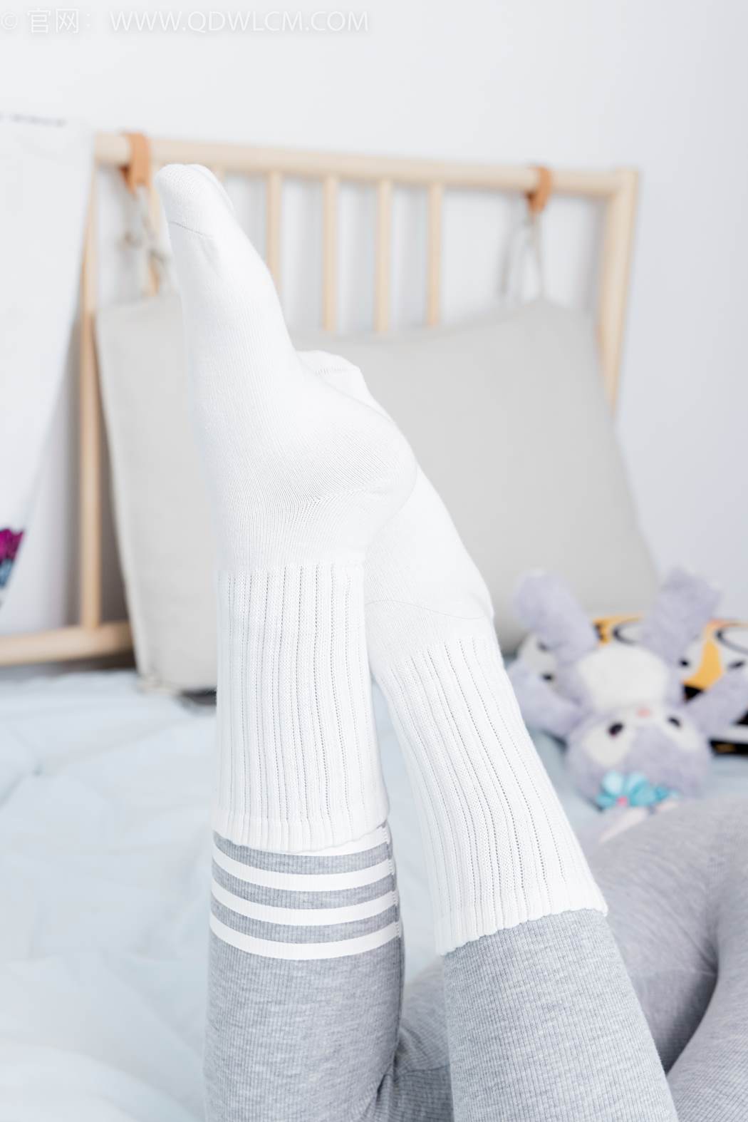 图片[22]-物恋传媒 NO.2417 岚岚-运动鞋、白棉袜、瑜伽裤[110P] – 速更版-美库