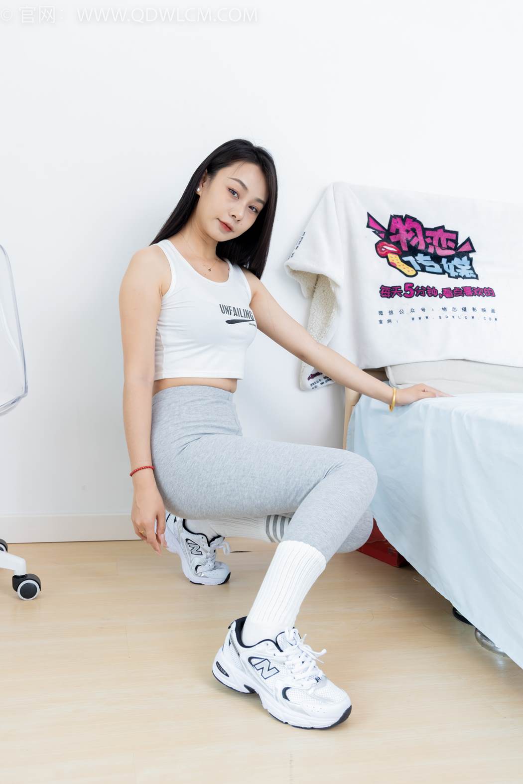 图片[23]-物恋传媒 NO.2417 岚岚-运动鞋、白棉袜、瑜伽裤[110P] – 速更版-美库
