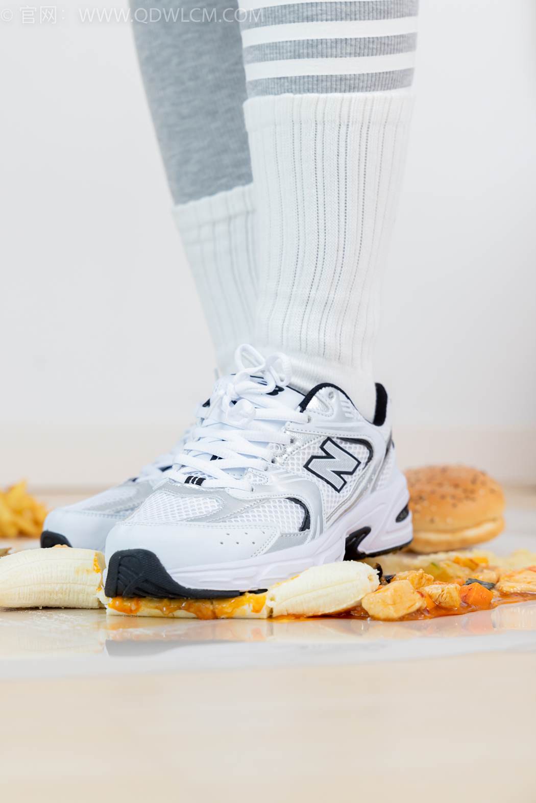 图片[36]-物恋传媒 NO.2417 岚岚-运动鞋、白棉袜、瑜伽裤[110P] – 速更版-美库