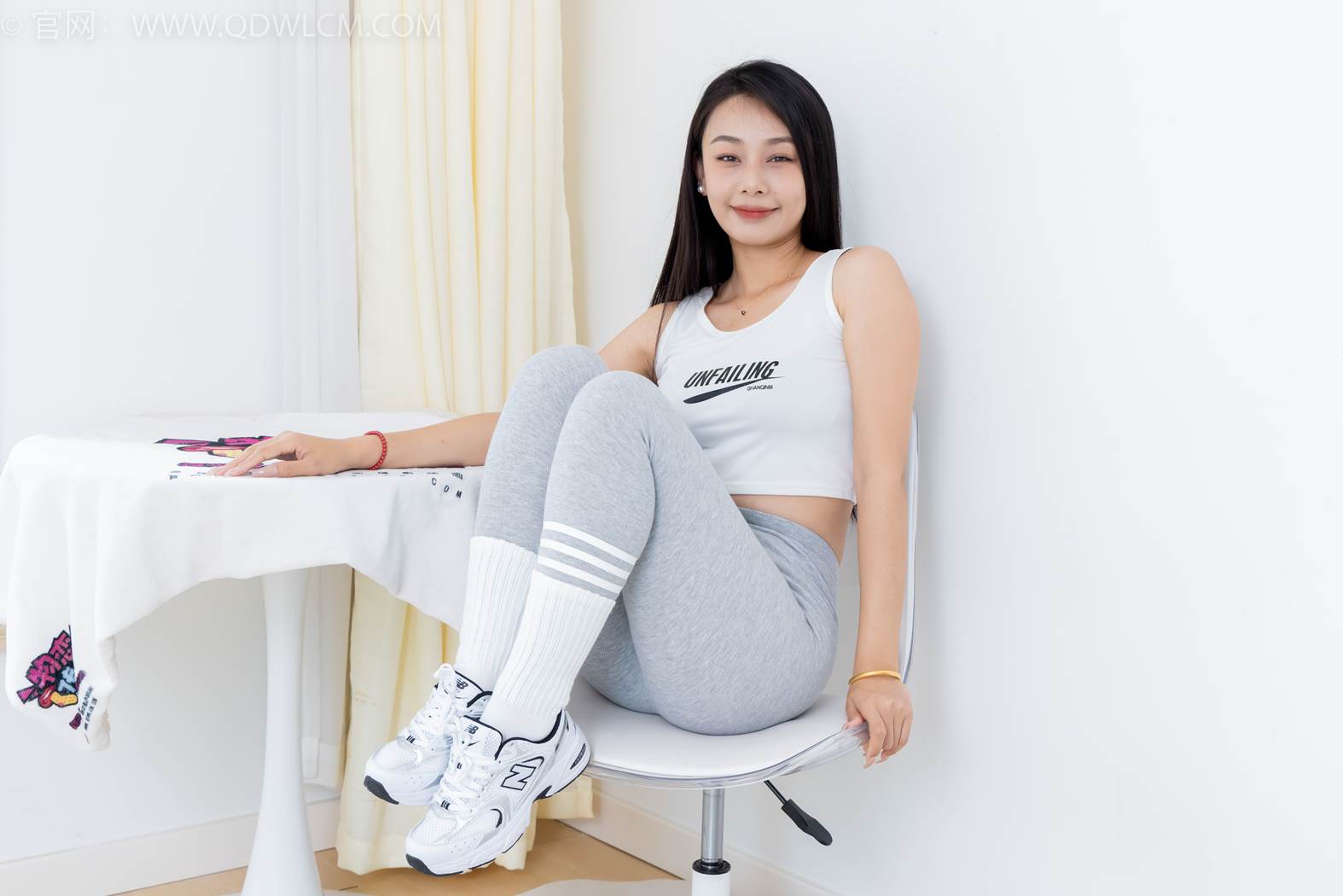 图片[52]-物恋传媒 NO.2417 岚岚-运动鞋、白棉袜、瑜伽裤[110P] – 速更版-美库
