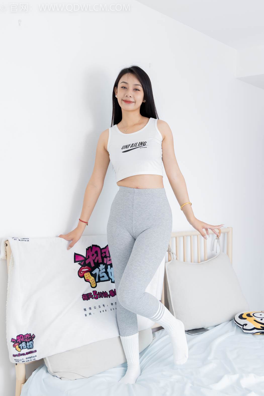 图片[57]-物恋传媒 NO.2417 岚岚-运动鞋、白棉袜、瑜伽裤[110P] – 速更版-美库