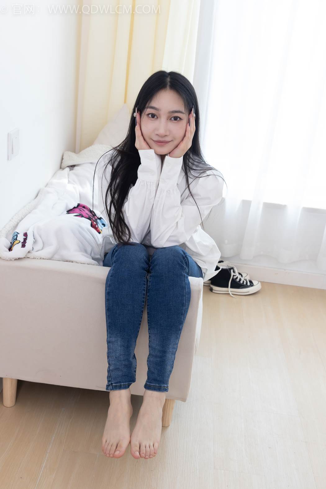 图片[24]-物恋传媒 NO.2418 小影-帆布鞋、白棉袜、短白丝、裸足[118P] – 速更版-美库