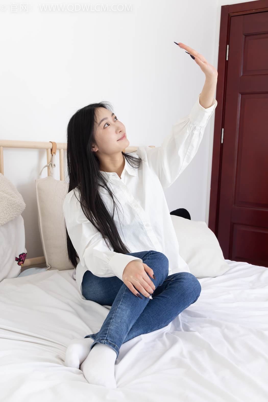 图片[38]-物恋传媒 NO.2418 小影-帆布鞋、白棉袜、短白丝、裸足[118P] – 速更版-美库