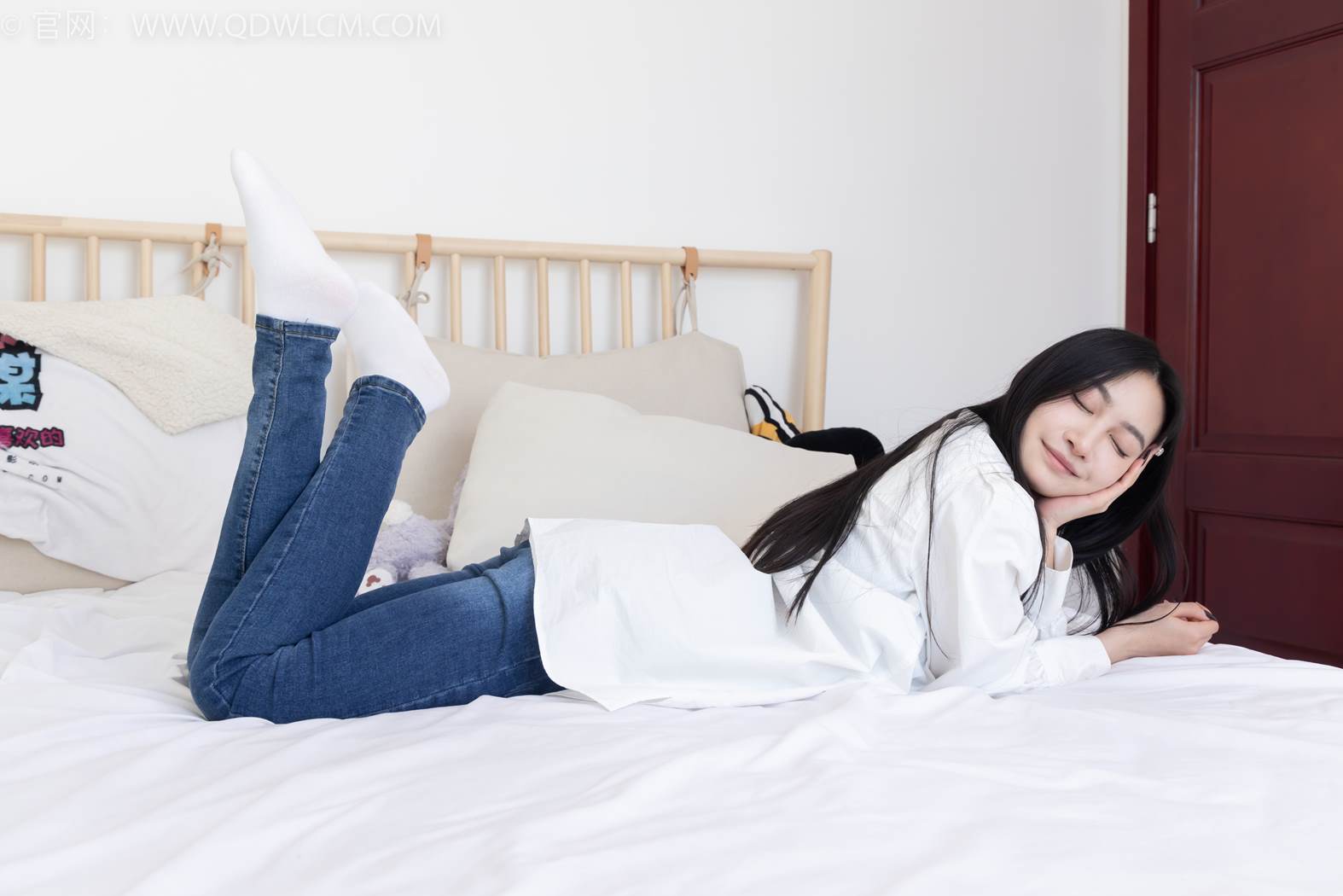 图片[60]-物恋传媒 NO.2418 小影-帆布鞋、白棉袜、短白丝、裸足[118P] – 速更版-美库