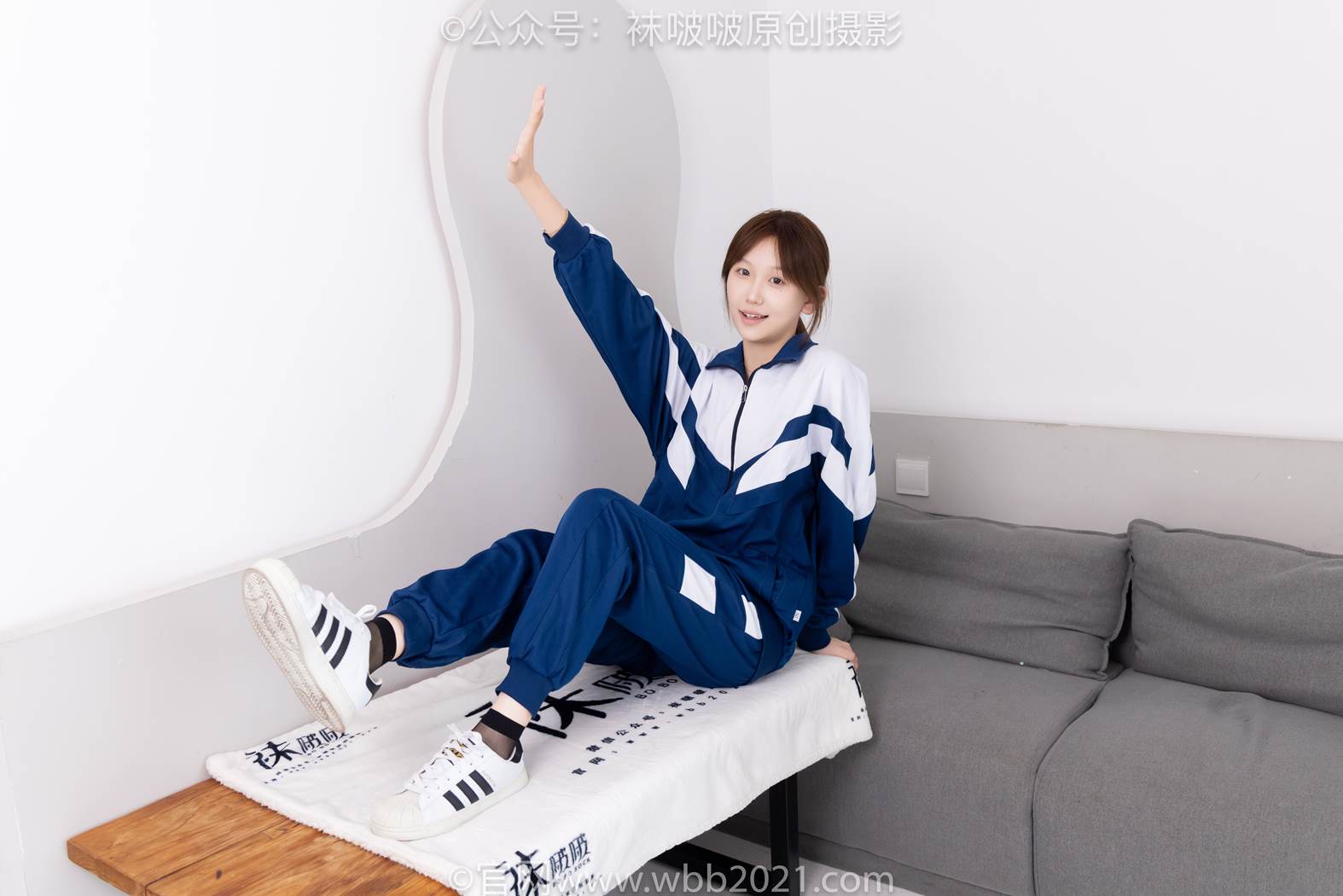 图片[43]-[BoBoSocks袜啵啵]NO.584 香菜 校服、板鞋、短黑丝[117P] – 速更版-美库