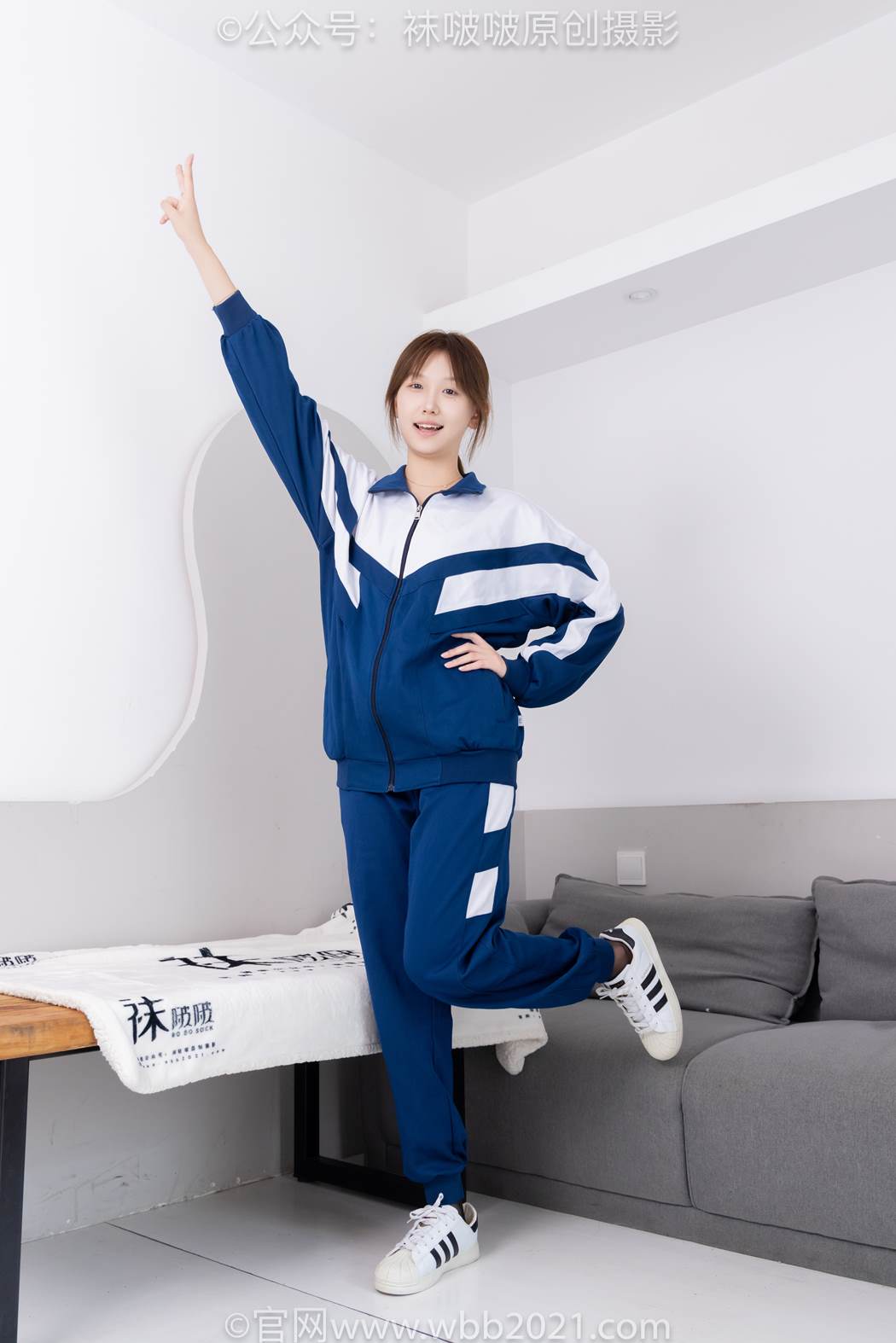 图片[67]-[BoBoSocks袜啵啵]NO.584 香菜 校服、板鞋、短黑丝[117P] – 速更版-美库