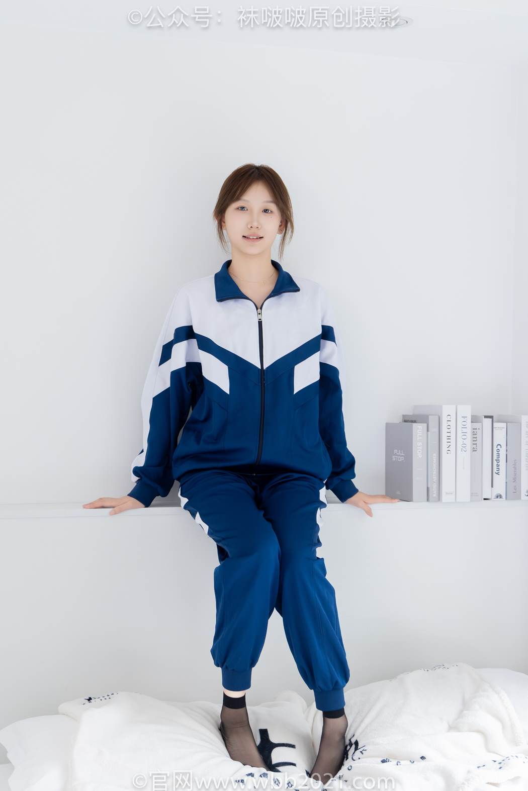 图片[86]-[BoBoSocks袜啵啵]NO.584 香菜 校服、板鞋、短黑丝[117P] – 速更版-美库