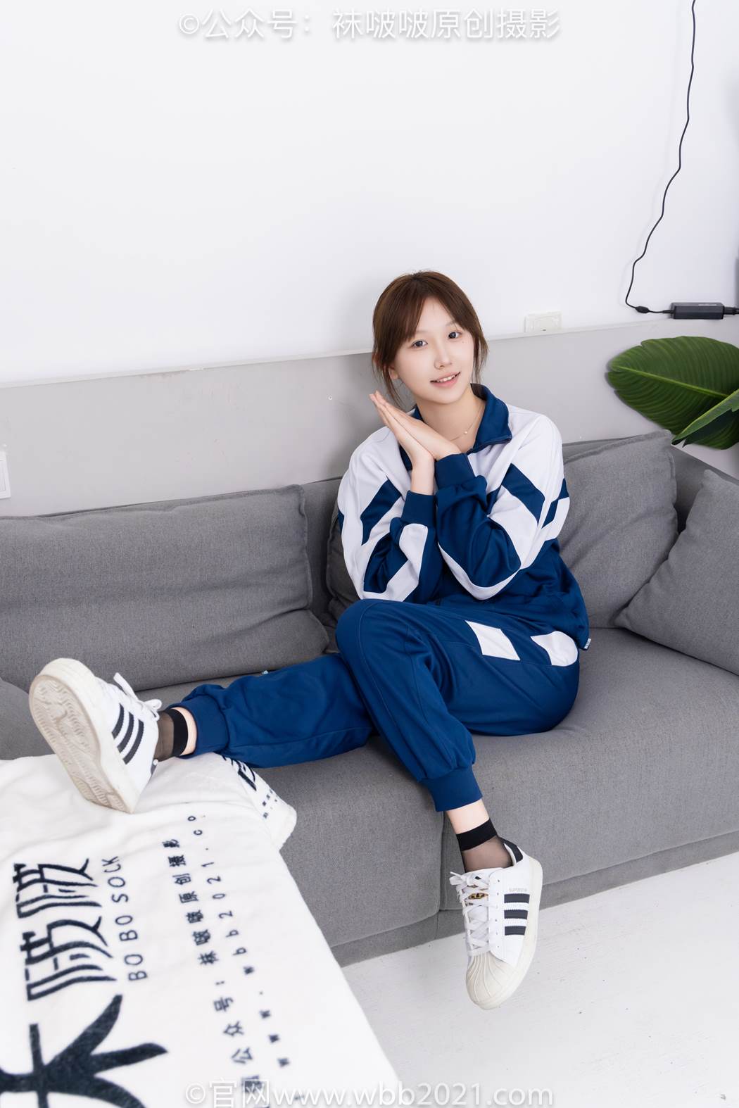 图片[93]-[BoBoSocks袜啵啵]NO.584 香菜 校服、板鞋、短黑丝[117P] – 速更版-美库