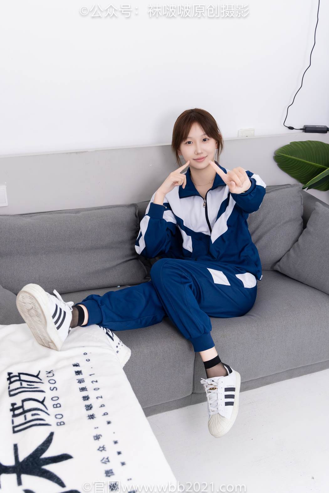 图片[94]-[BoBoSocks袜啵啵]NO.584 香菜 校服、板鞋、短黑丝[117P] – 速更版-美库