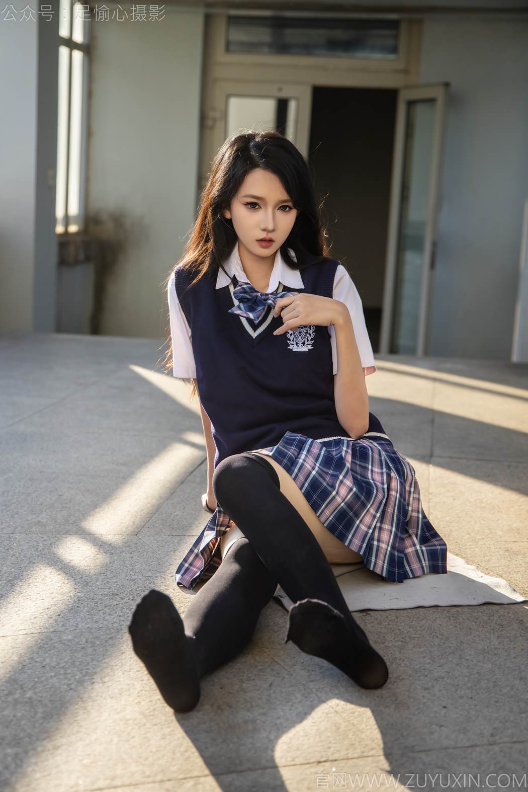 图片[29]-足愉心 NO.019 果酱（搭配：JK制服、小皮鞋、黑色丝袜、肉色打底裤）[73P] – 速更版-美库