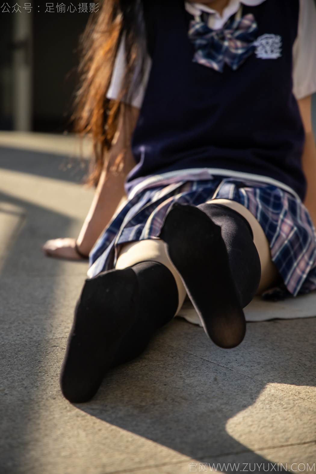 图片[58]-足愉心 NO.019 果酱（搭配：JK制服、小皮鞋、黑色丝袜、肉色打底裤）[73P] – 速更版-美库