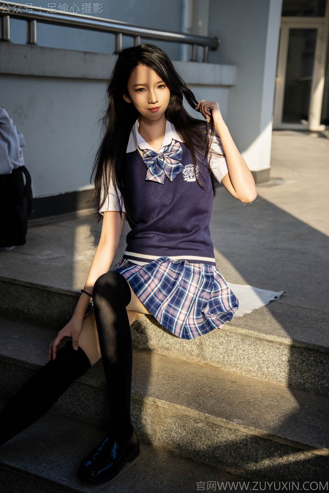 图片[70]-足愉心 NO.019 果酱（搭配：JK制服、小皮鞋、黑色丝袜、肉色打底裤）[73P] – 速更版-美库