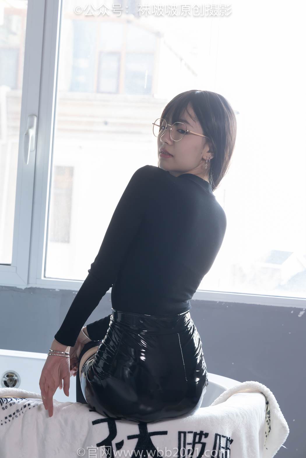 图片[56]-[BoBoSocks袜啵啵]NO.585 小甜豆-高跟鞋、大腿黑丝、踩面包剧情[90P] – 速更版-美库