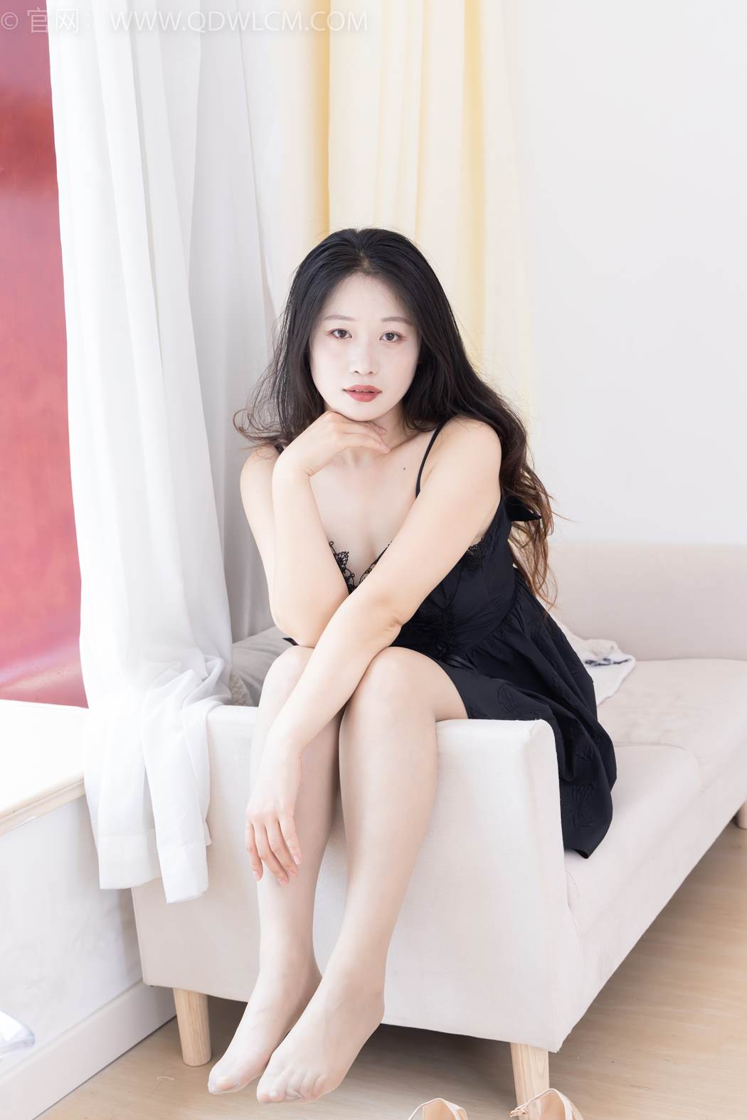 图片[18]-物恋传媒 NO.2421 小紫-高跟鞋、薄灰丝、裸足[120P] – 速更版-美库