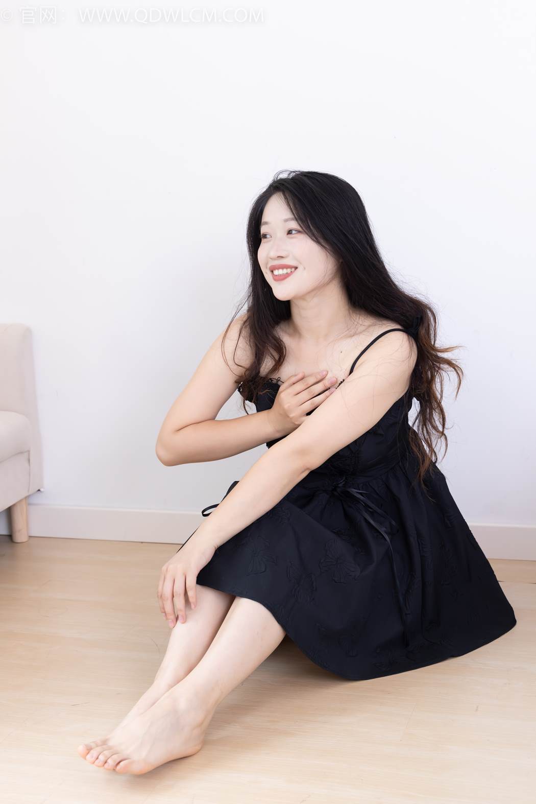 图片[32]-物恋传媒 NO.2421 小紫-高跟鞋、薄灰丝、裸足[120P] – 速更版-美库