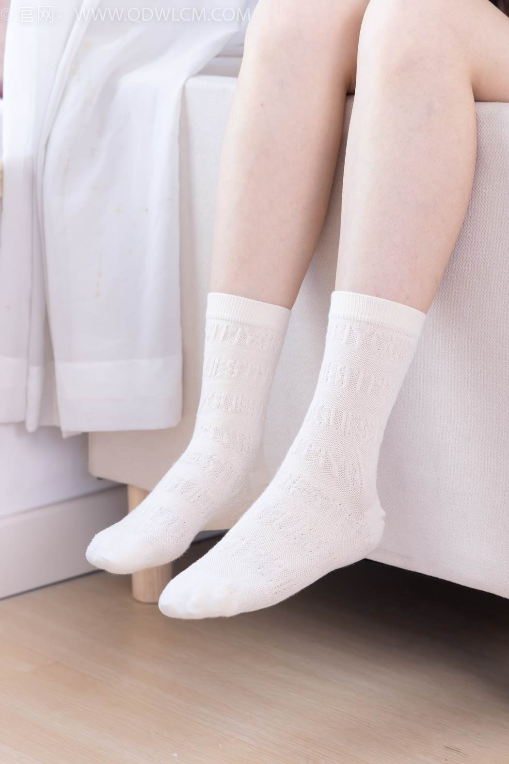 图片[25]-物恋传媒 NO.2422 贝壳-帆布鞋、白棉袜、裸足[150P] – 速更版-美库