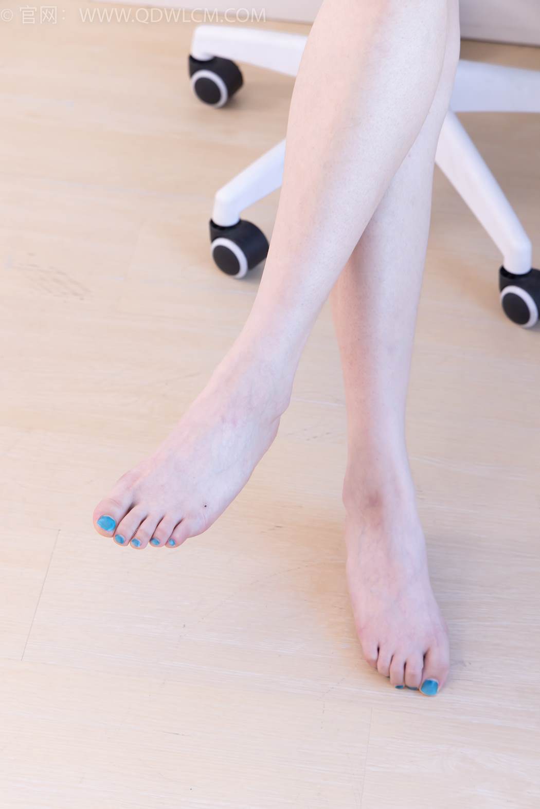 图片[137]-物恋传媒 NO.2422 贝壳-帆布鞋、白棉袜、裸足[150P] – 速更版-美库