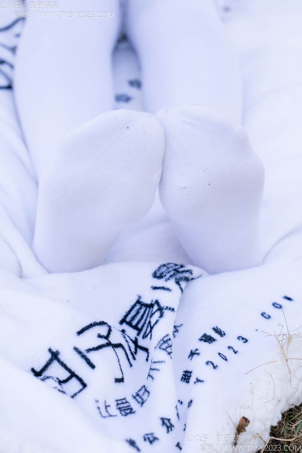 图片[76]-甜予摄影 NO.197 小甜桃-皮鞋、大腿袜、裸足[111P] – 速更版-美库