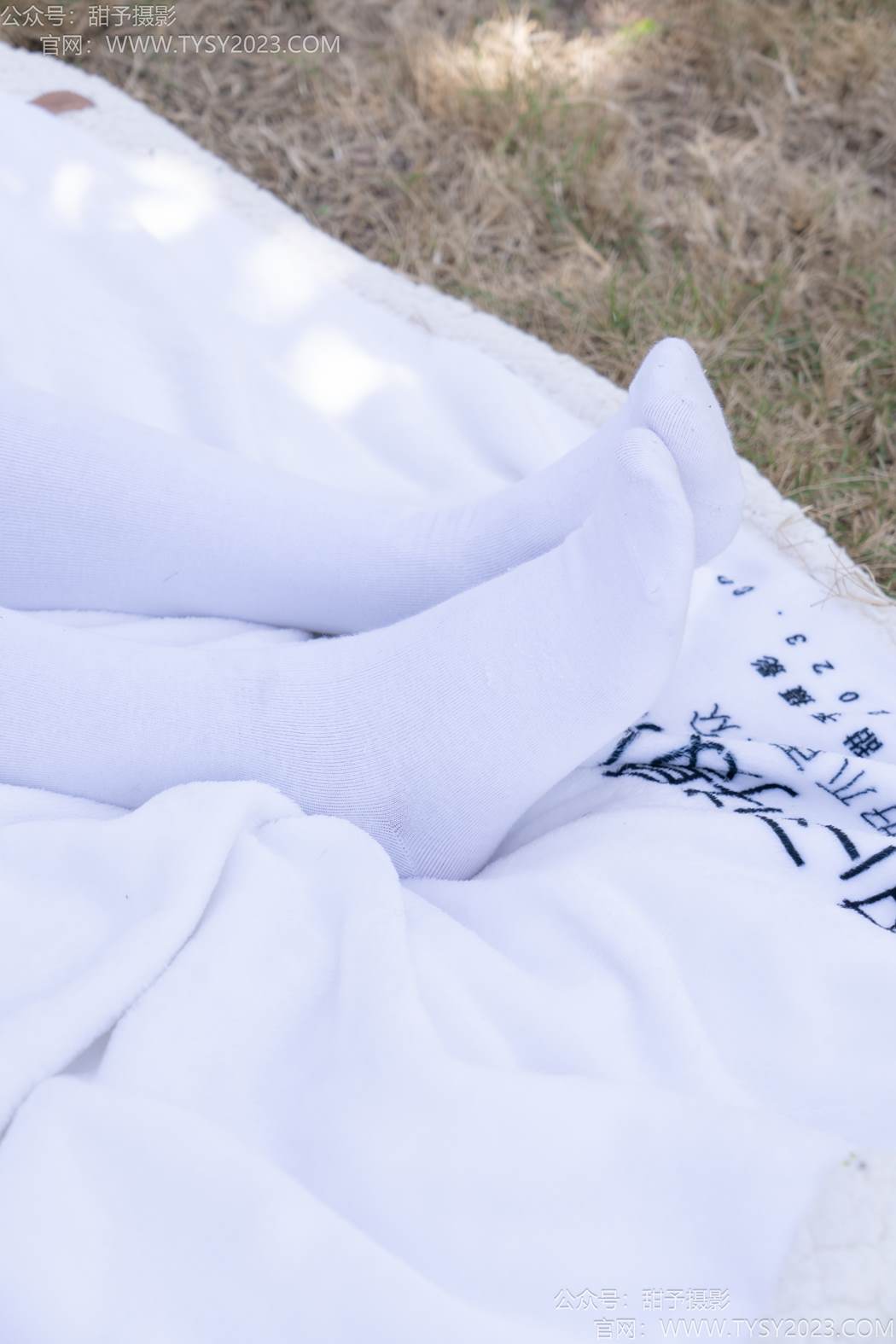 图片[79]-甜予摄影 NO.197 小甜桃-皮鞋、大腿袜、裸足[111P] – 速更版-美库