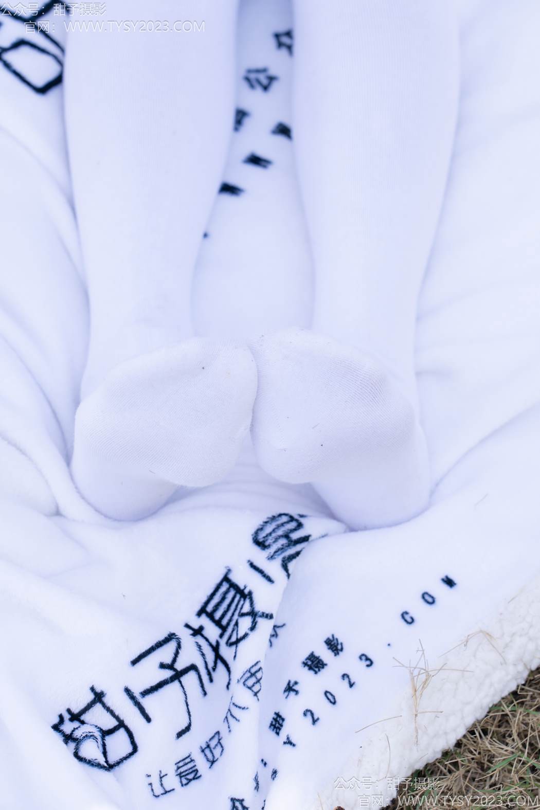 图片[80]-甜予摄影 NO.197 小甜桃-皮鞋、大腿袜、裸足[111P] – 速更版-美库