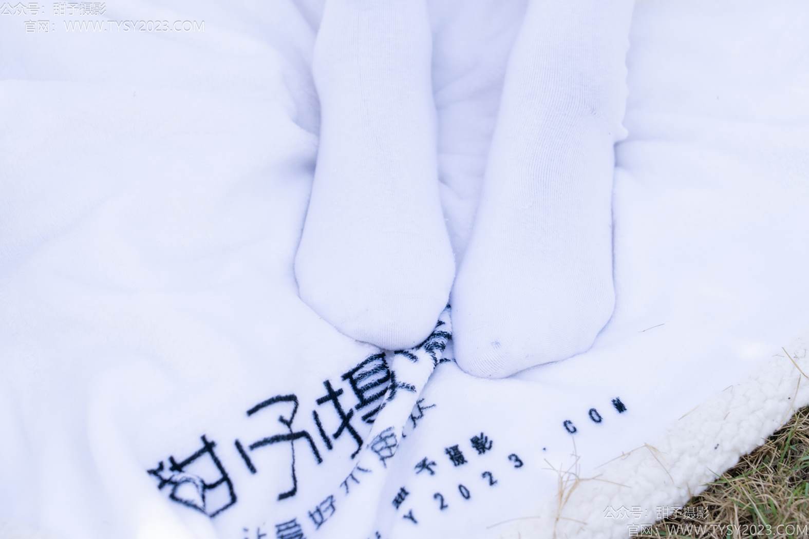 图片[87]-甜予摄影 NO.197 小甜桃-皮鞋、大腿袜、裸足[111P] – 速更版-美库