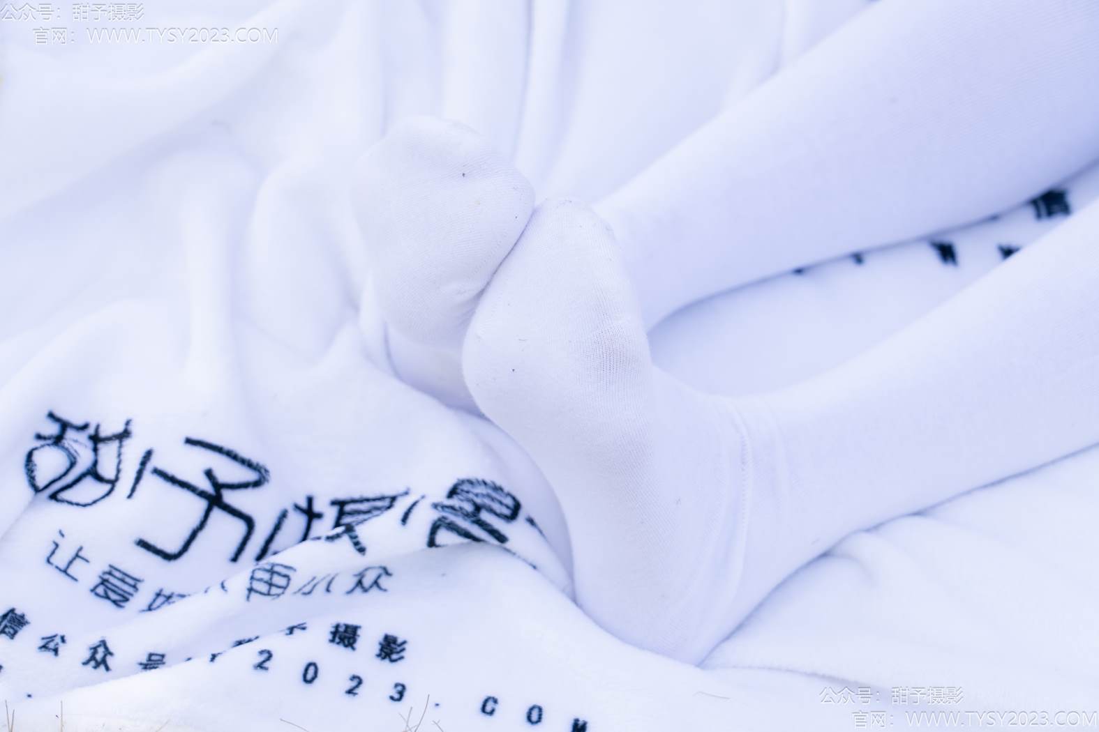 图片[96]-甜予摄影 NO.197 小甜桃-皮鞋、大腿袜、裸足[111P] – 速更版-美库