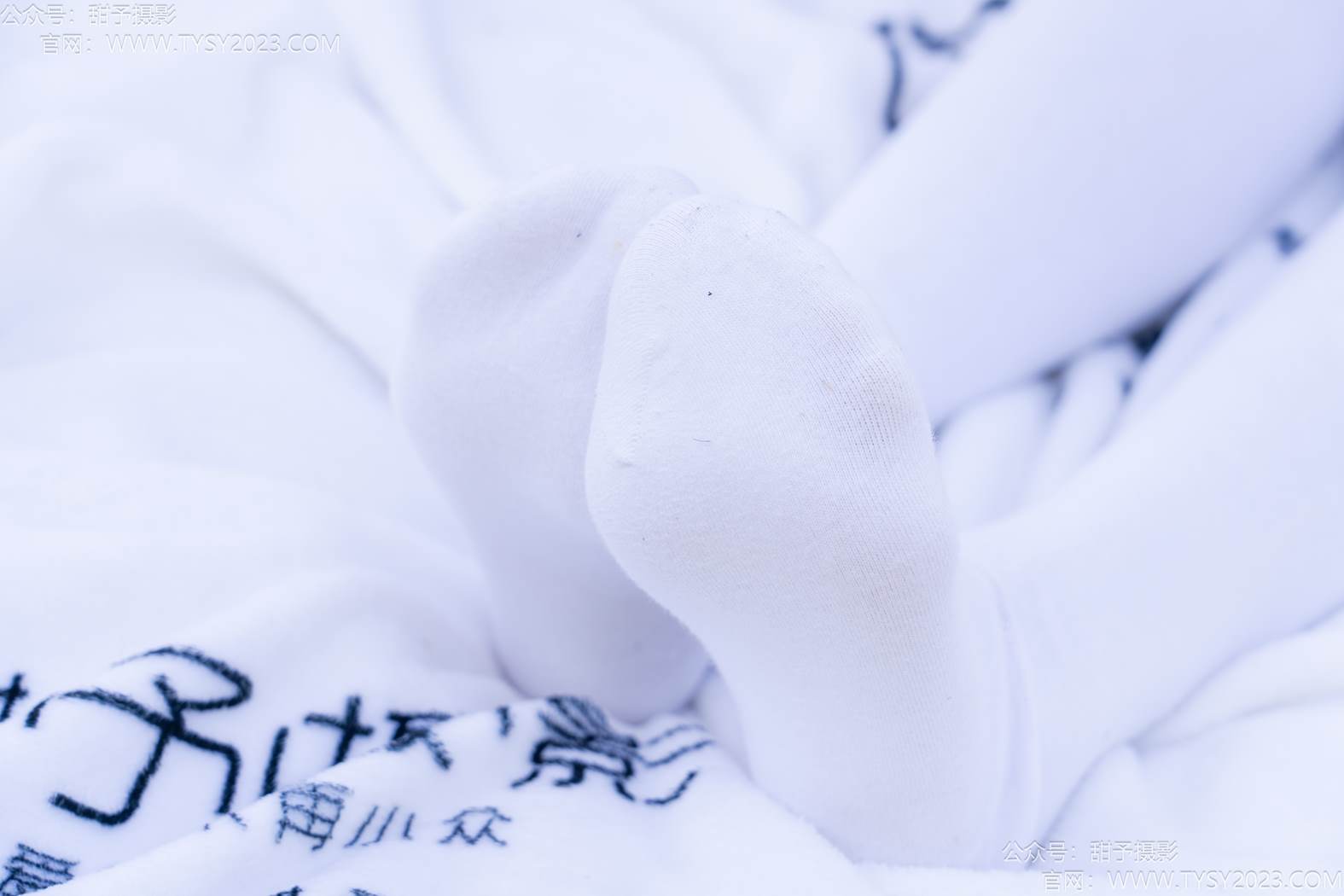 图片[98]-甜予摄影 NO.197 小甜桃-皮鞋、大腿袜、裸足[111P] – 速更版-美库