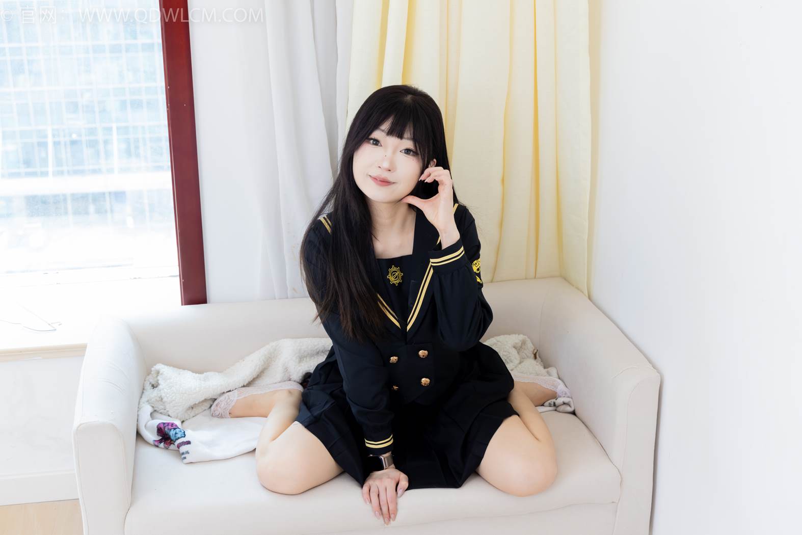 图片[41]-物恋传媒 NO.2423 嘟嘟-JK制服、板鞋、白色蕾丝船袜、裸足[126P] – 速更版-美库