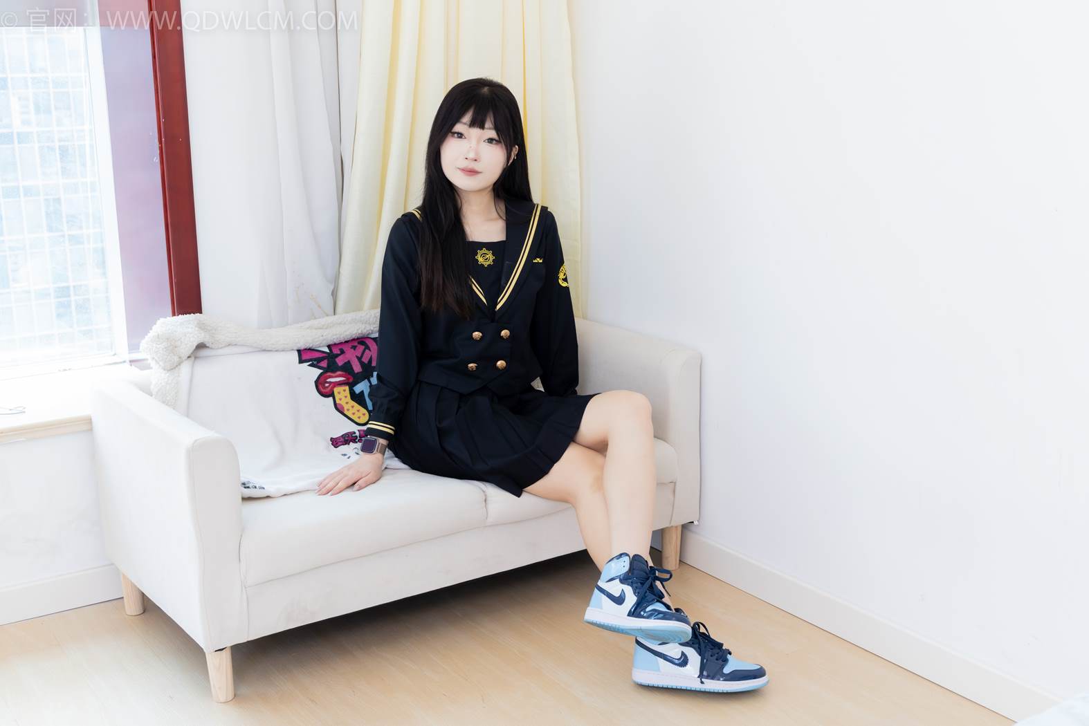 图片[47]-物恋传媒 NO.2423 嘟嘟-JK制服、板鞋、白色蕾丝船袜、裸足[126P] – 速更版-美库