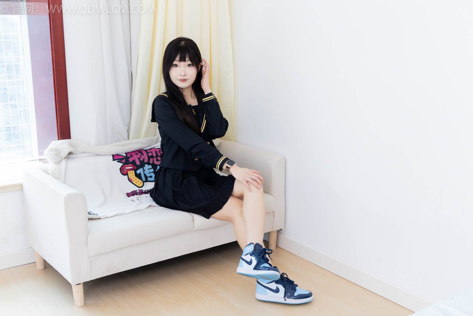 图片[52]-物恋传媒 NO.2423 嘟嘟-JK制服、板鞋、白色蕾丝船袜、裸足[126P] – 速更版-美库