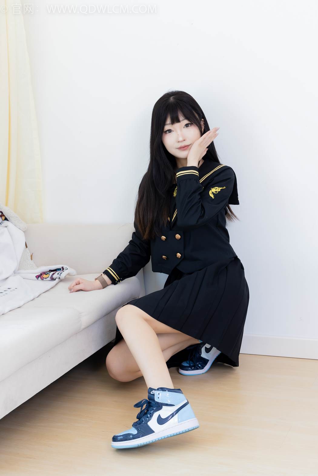 图片[59]-物恋传媒 NO.2423 嘟嘟-JK制服、板鞋、白色蕾丝船袜、裸足[126P] – 速更版-美库