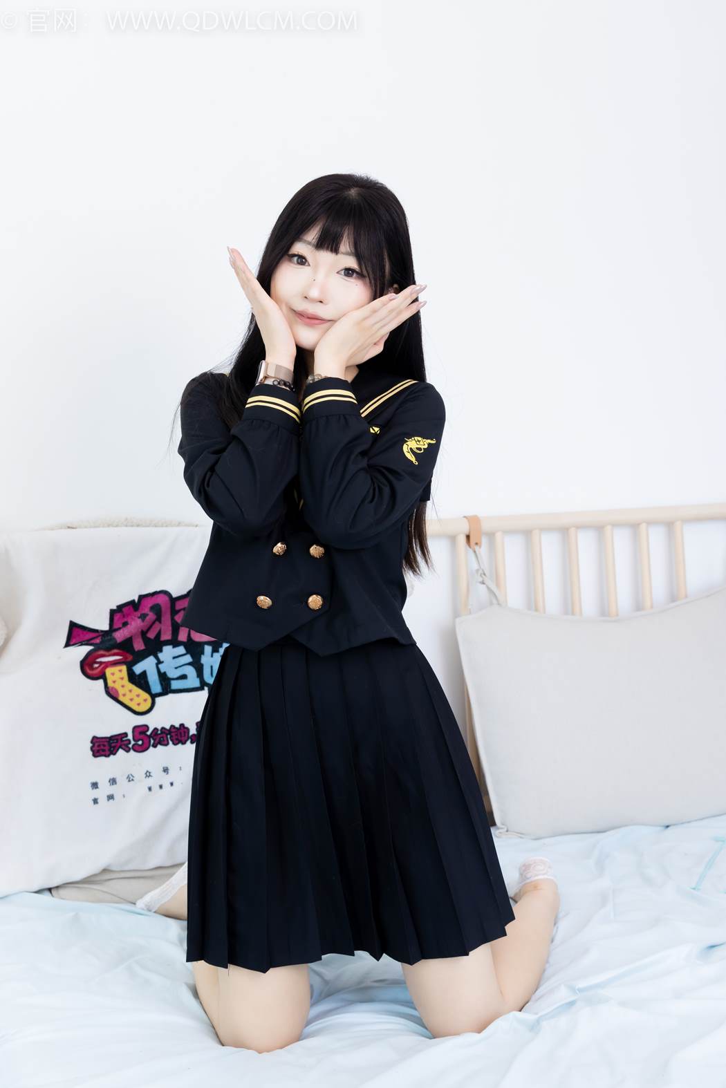 图片[62]-物恋传媒 NO.2423 嘟嘟-JK制服、板鞋、白色蕾丝船袜、裸足[126P] – 速更版-美库