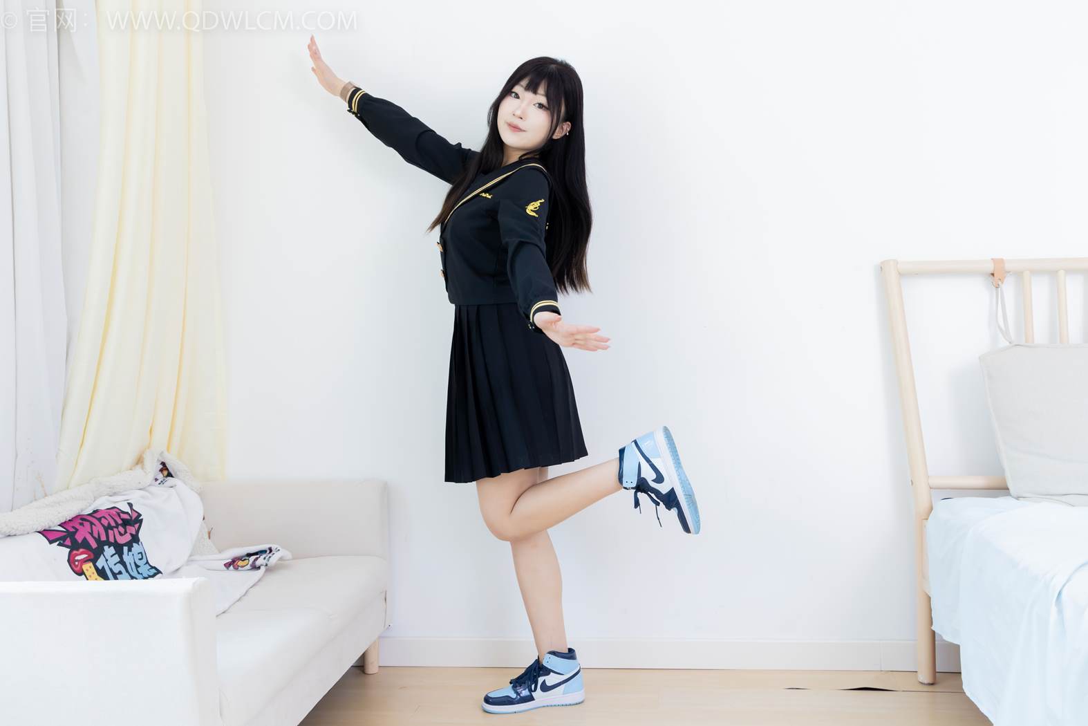 图片[76]-物恋传媒 NO.2423 嘟嘟-JK制服、板鞋、白色蕾丝船袜、裸足[126P] – 速更版-美库