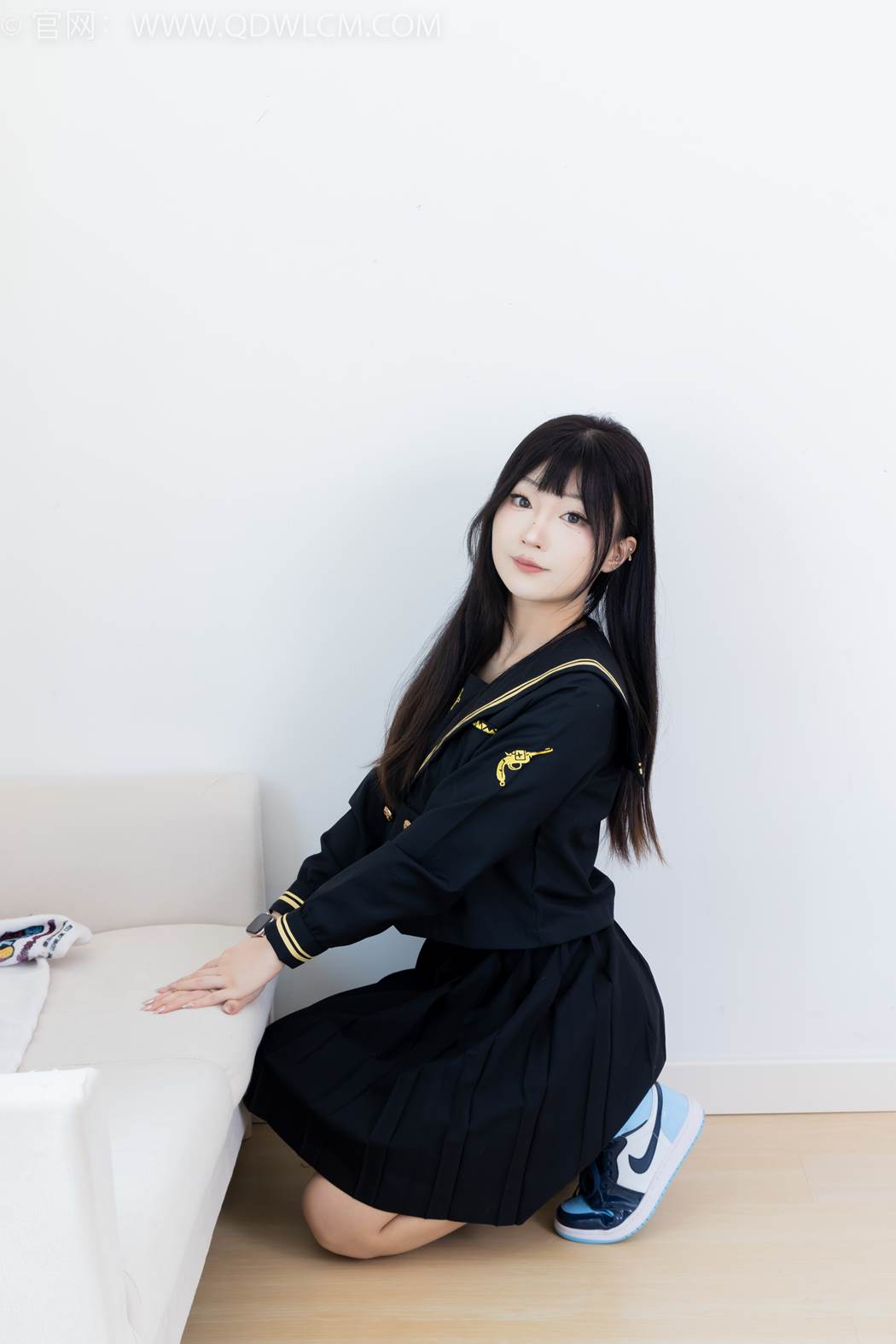 图片[83]-物恋传媒 NO.2423 嘟嘟-JK制服、板鞋、白色蕾丝船袜、裸足[126P] – 速更版-美库